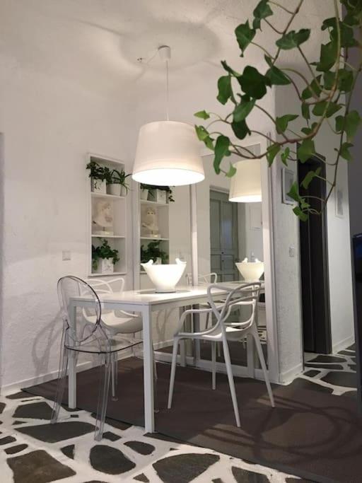 Opis * Ornos (Mykonos)